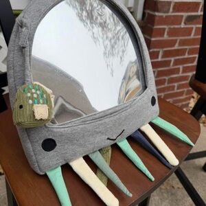 Crate & Kids baby mirror